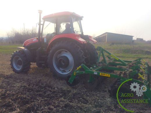 Трактор YTO X1204