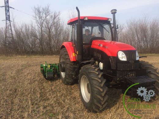 Трактор YTO X1204