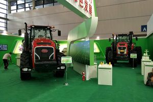 YTO Group, стала хитом на Международной выставке сельскохозяйственной техники (CIAME 2016)