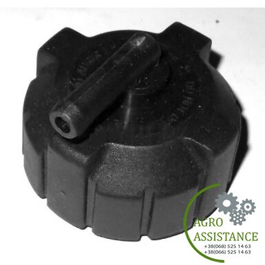 84072957 (не поставл.) Крышка бачка расшир., TC5080/CX6090 |Agro Assistance | Agro Assistance